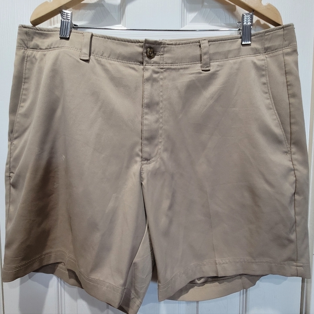 Perry Ellis Calloway Size 38 Beige Tan Golf Shorts Contemporary
